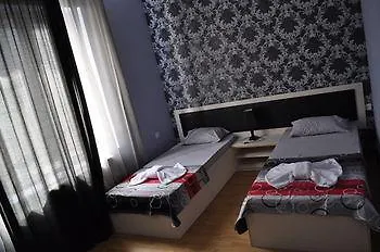 Hotel Cristal Palace Tbilisi 3*,