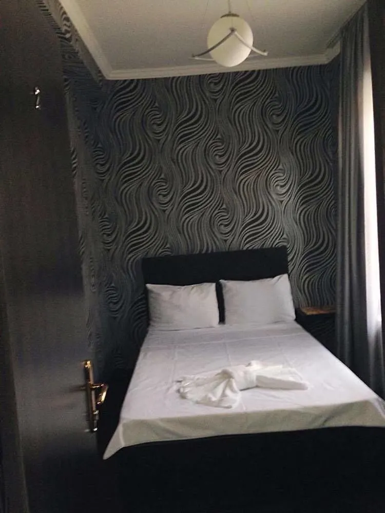 Hotel Cristal Palace Tbilisi 3*,  Georgien